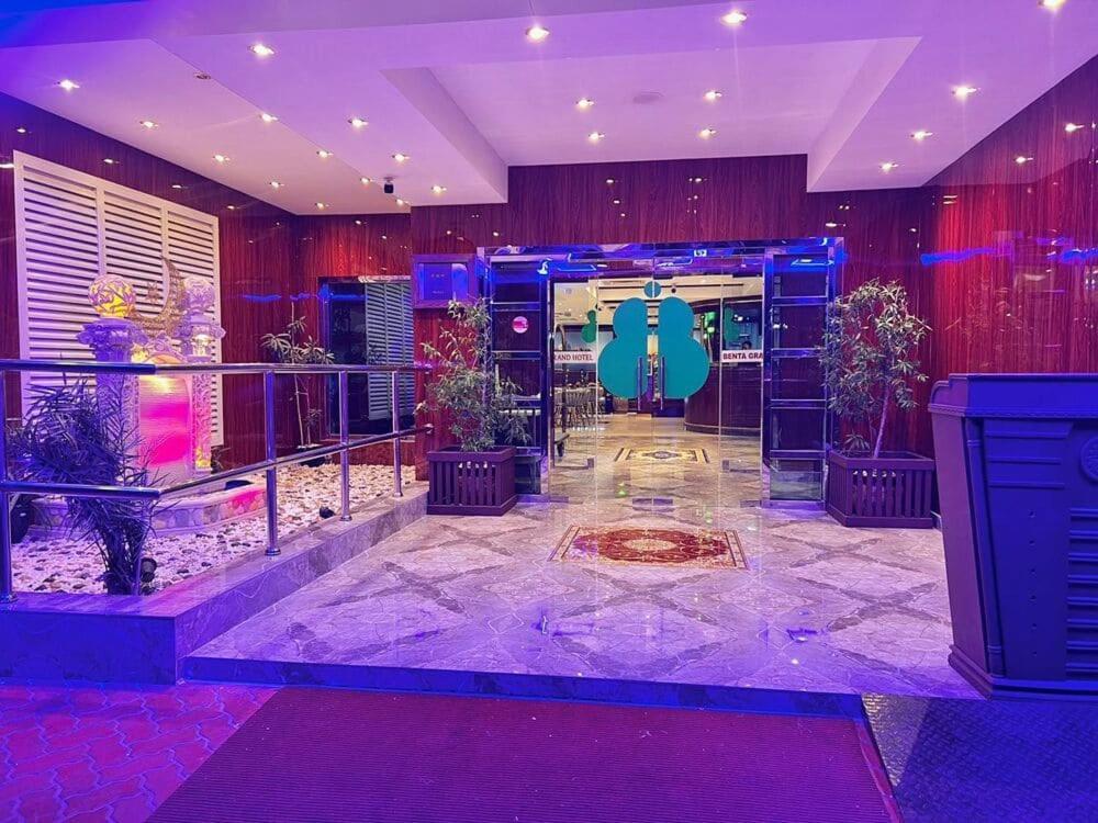 Benta Grand Hotel Llc Dubai Esterno foto
