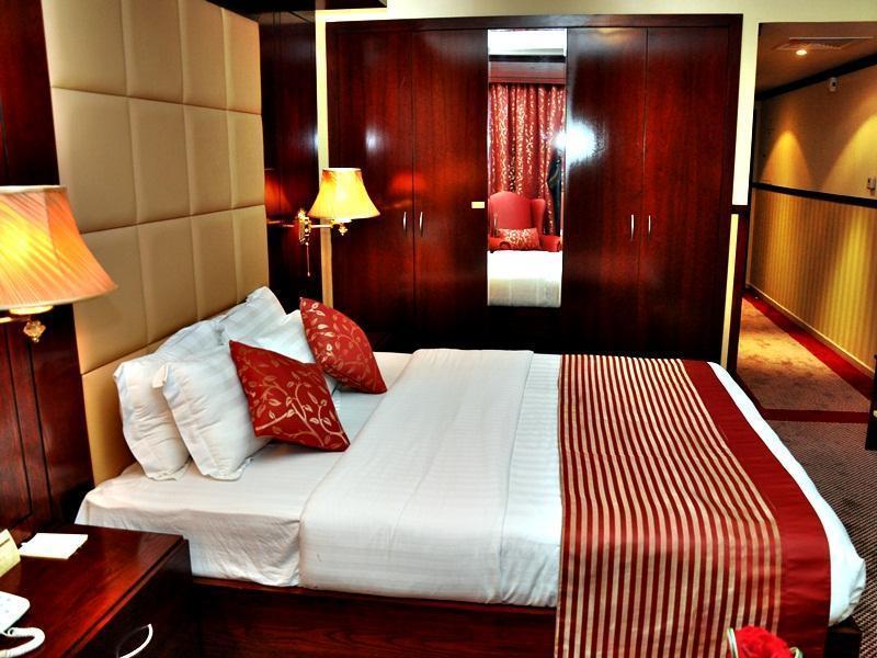 Benta Grand Hotel Llc Dubai Esterno foto