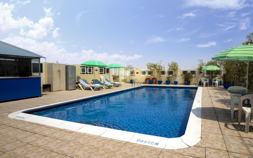 Benta Grand Hotel Llc Dubai Esterno foto
