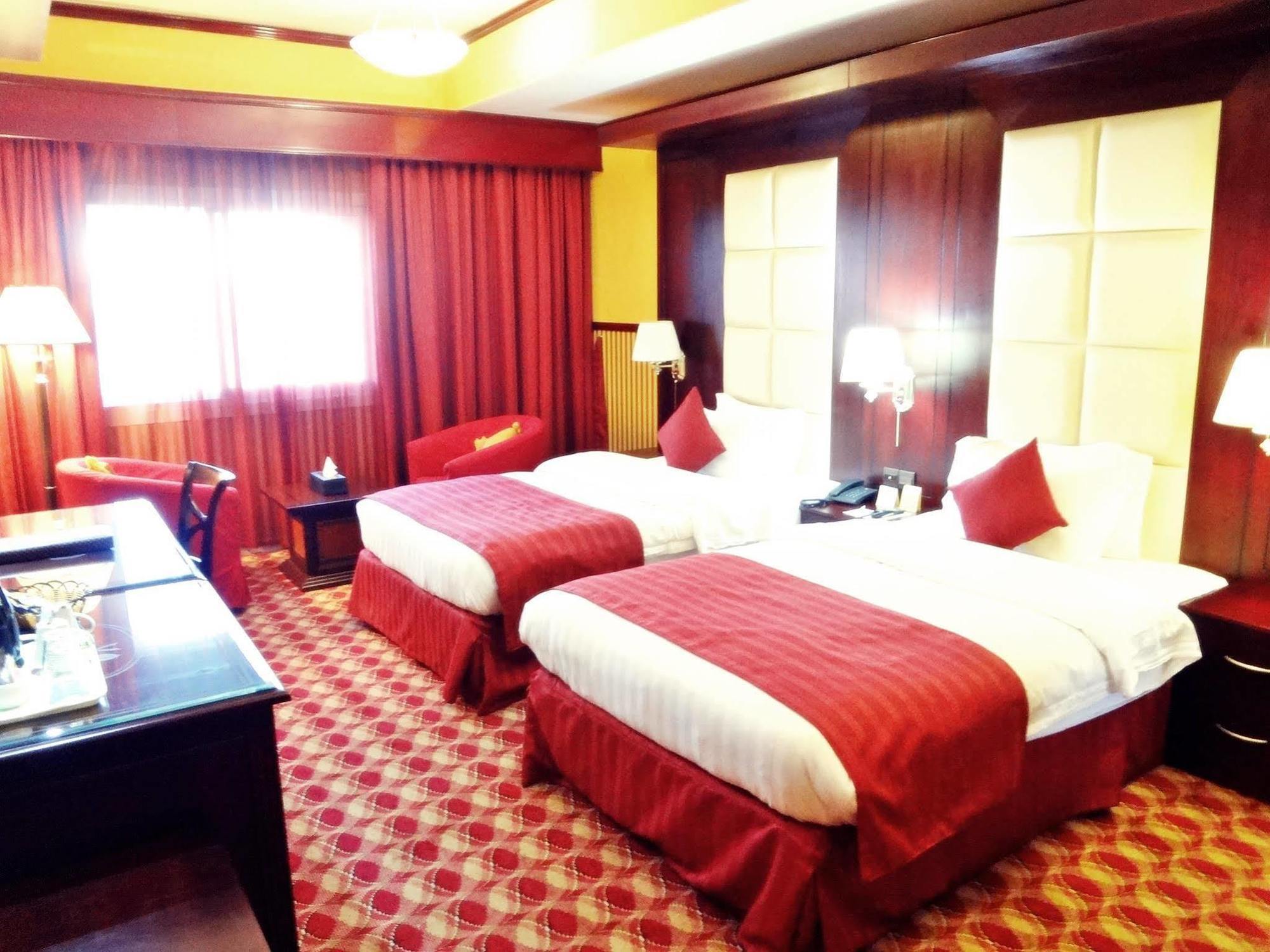 Benta Grand Hotel Llc Dubai Esterno foto