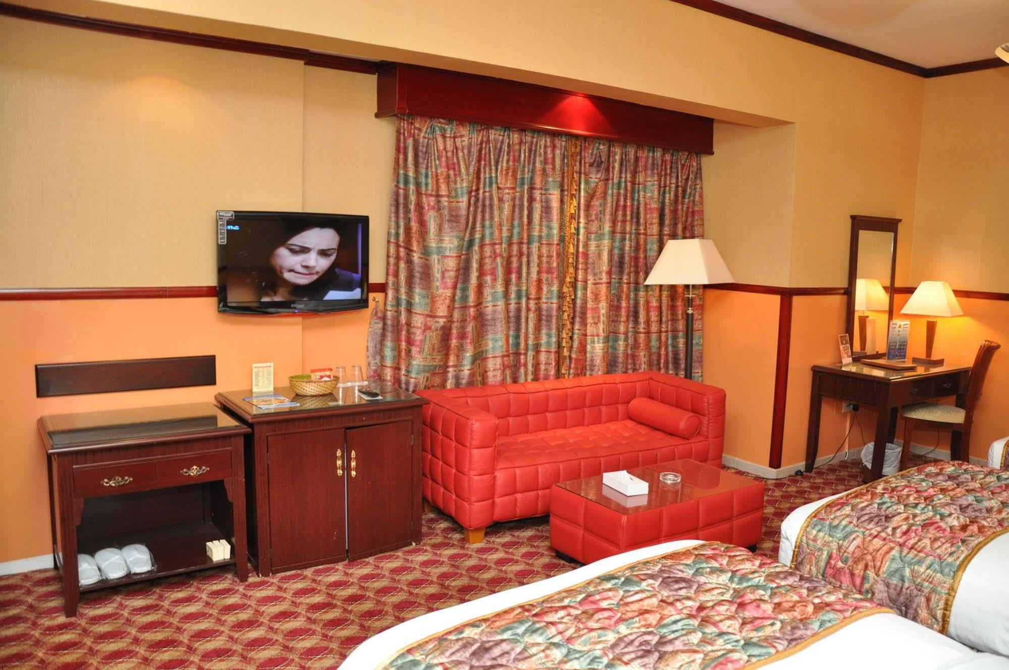 Benta Grand Hotel Llc Dubai Esterno foto