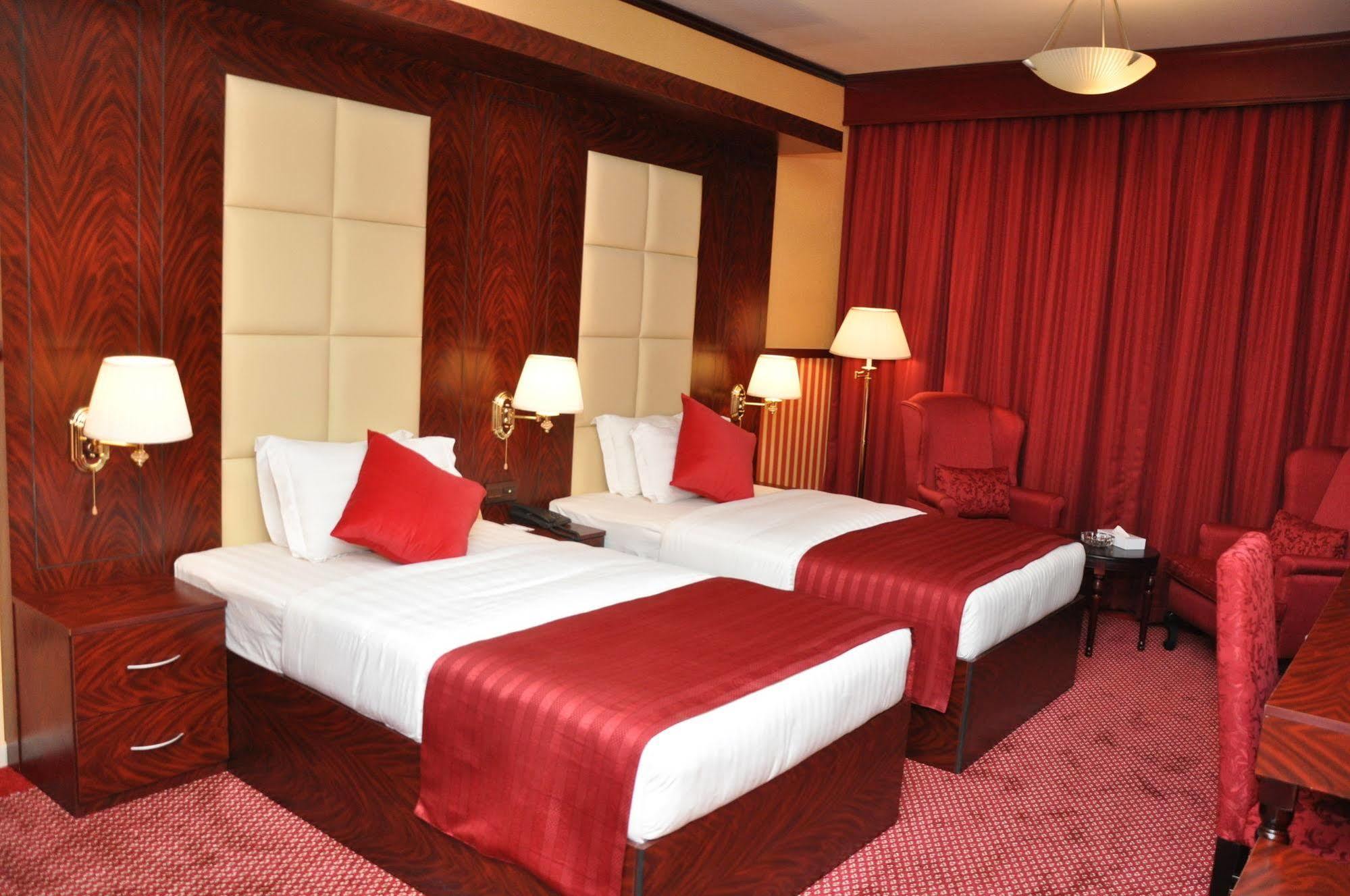 Benta Grand Hotel Llc Dubai Esterno foto